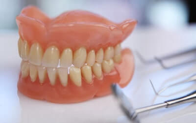 artificial-denture